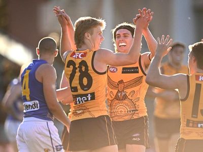 Hawthorn rout West Coast in wooden spoon battle