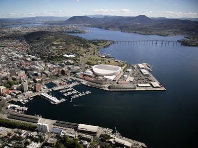 Tasmania's minority government to face stadium grilling