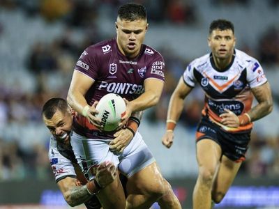 Schuster declares he won't leave Manly for Wests Tigers