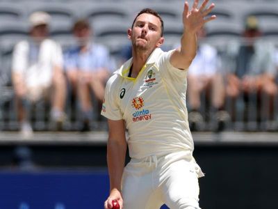 Australia confident on Hazlewood despite side soreness