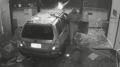 Police release CCTV footage of dramatic ram raid at Ballarat business