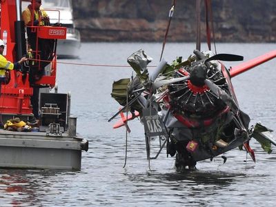 Leaked engine fumes killed six in seaplane crash