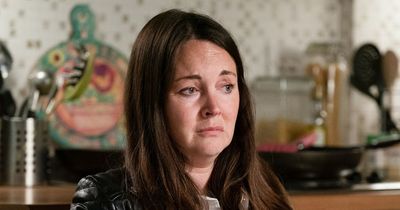 EastEnders fans 'work out' identity of Christmas murder victim in Stacey Slater clue