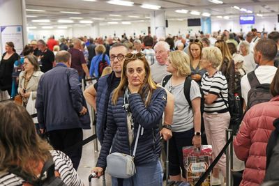 Airport news – live: Bank Holiday travel chaos as passport e-gates fail across UK