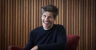 Osher Gunsberg shows off his comedic side