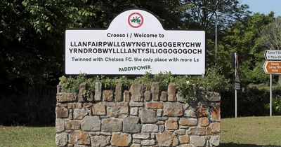 UK's longest village sign pokes fun at Chelsea FC after 16th loss of the season