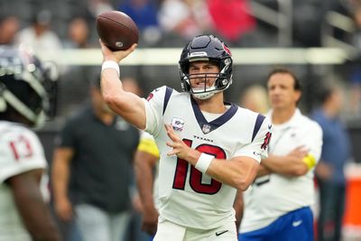 Texans QB Davis Mills adjusting to third different offense of his career