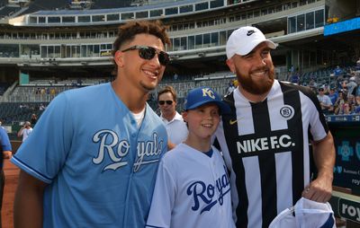 Several Chiefs set to play in Big Slick KC charity softball game