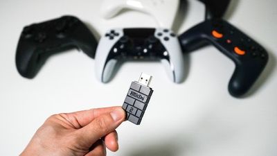 8BitDo's $20 USB Wireless Adapter 2 Let Me Play 'Tears of the Kingdom' with Xbox and PlayStation Controllers