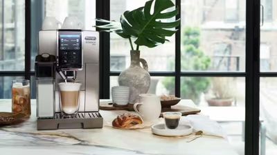 The diamond of coffee makers – De'Longhi Dinamica Plus