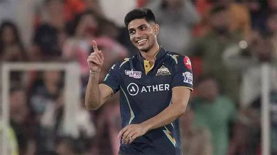 GT vs MI IPL 2023, Qualifier 2: How Shubman Gill's batting masterclass crushed Mumbai Indians