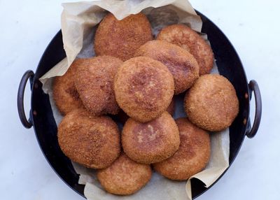 How to turn aquafaba into doughnuts – recipe