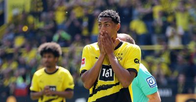 Borussia Dortmund collapse on final day to gift Bayern Munich Bundesliga title