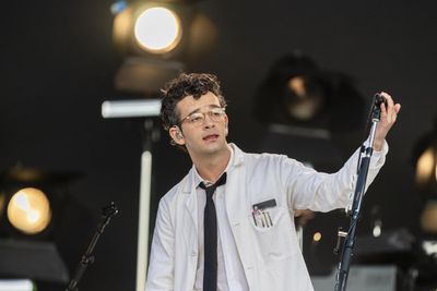 Matty Healy backs Scottish independence during appearance in Dundee