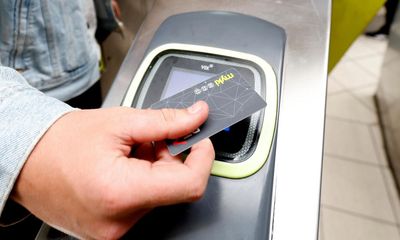 Melbourne public transport card readers won’t accept credit cards or iPhones until 2025