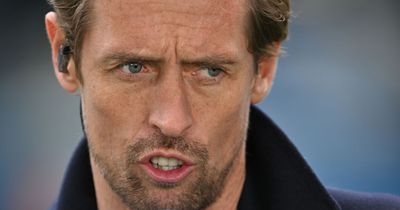 'Embarrassment' - Peter Crouch slams Tottenham manager search amid Pochettino Chelsea signing