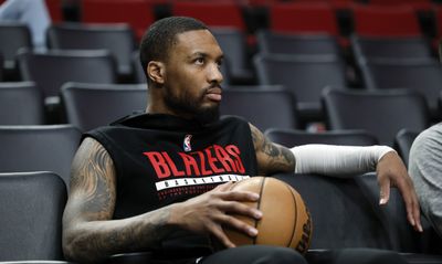 Damian Lillard trolls fans by saying he’s ‘going to the Lakers’