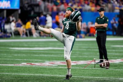 WATCH: Matt Coghlin drills long field goal in USFL contest
