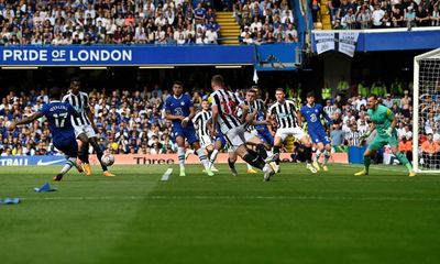 Trippier’s own goal earns Chelsea draw against Newcastle after Gordon opener
