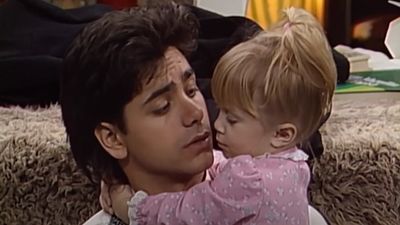 John Stamos Recalls Being ‘Angry’ At Mary-Kate And Ashley Olsen For Not Doing Fuller House And Reveals The Odd Way They Offered An Olive Branch