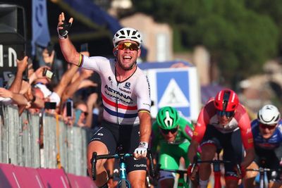 Cavendish claims victory on last stage after 'long, hard slog' of a Giro d’Italia