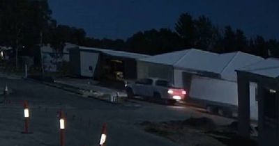 Search for ute used in theft of $60,000 worth of tools at Bobs Farm