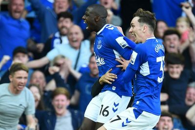 Leicester, Leeds relegated from Premier League as Everton survive