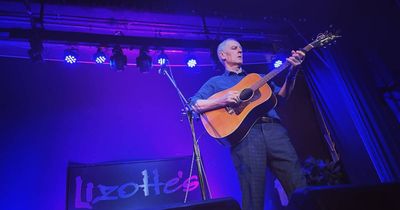 Intimate reminder of Forster's pop-writing class