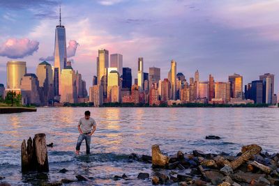 As rising oceans threaten NYC, study documents another risk: The city is sinking