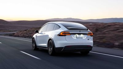 Tesla Customers Going For Mercedes, Porsche EVs After Cancelation Of RHD Model S And Model X