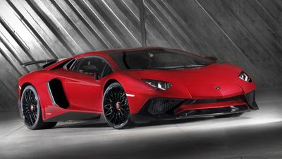 16-Year-Old Learner Driver Spotted In 740-HP Lamborghini Aventador SV