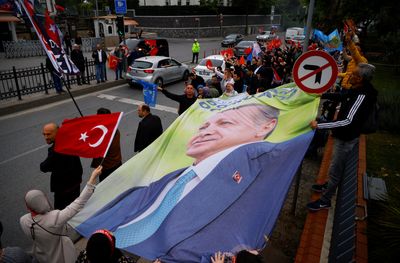 After Turkey election win, what problems does Erdogan face next?