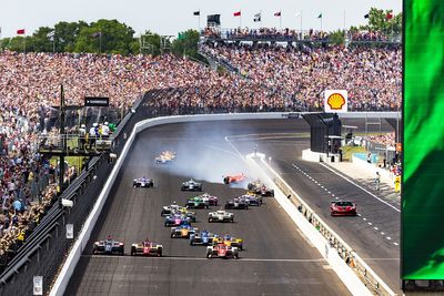 Rossi: Indy 500 rivals were “getting away with crazy restarts”