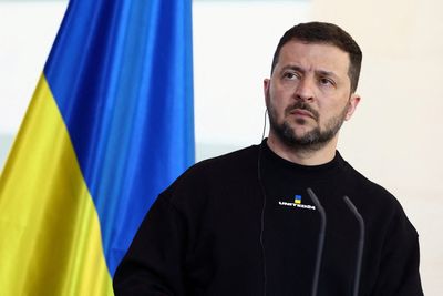 Ukraine's Zelenskiy pays tribute to Americans who fought in war