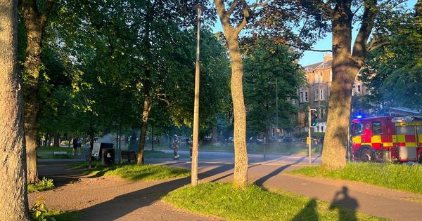 Edinburgh firefighters tackle blaze at beauty spot as smoke seen pouring from bin