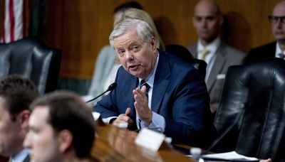 Russia issues arrest warrant for Sen. Lindsey Graham over comments about Ukraine