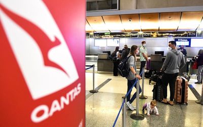 Qantas eyes bag-tracking as it unveils app plans