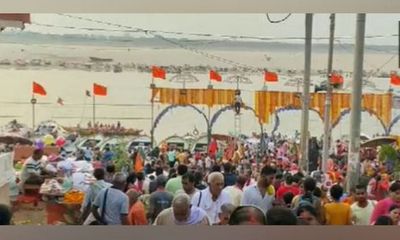 Ganga Dussehra: Thousands of devotees take holy dip in Varanasi