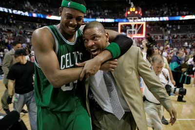 On this day: Celtics defeat Pistons to advance to first NBA Finals since ’87