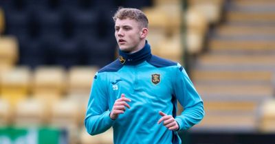 Livingston striker completes transfer to Championship club