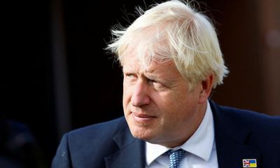 Boris Johnson’s ‘missing’ Covid inquiry evidence must be found, says Labour – as it happened