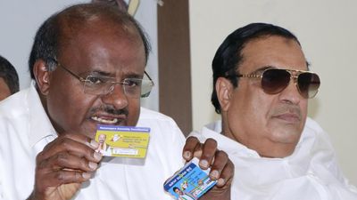 H.D. Kumaraswamy urges Karnataka CM to break his silence on guarantees