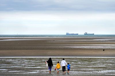 Ireland’s population tops 5 million for the first time since 1840s