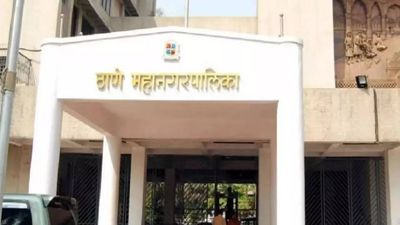 Thane civic body issues show-cause notices, fines contractors, officials for lapses in road works
