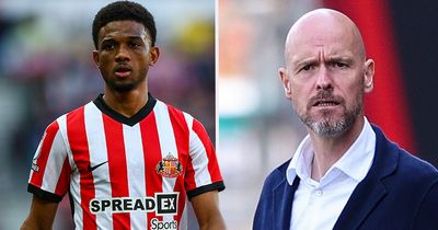 Erik ten Hag told to keep Man Utd ace with 'unfinished business' after cancelled transfer