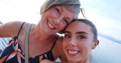 Edinburgh daughter and mum who 'only have each other' devastated by cancer diagnosis