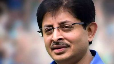 CAB chief Snehasish Ganguly urges GCA to get Eden like full ground covers before ODI World Cup