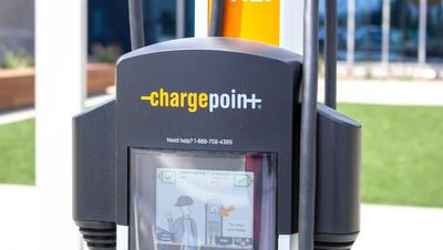 ChargePoint Guides Low After EV Charging Revenue Jumps. CHPT Stock Sinks.