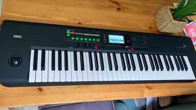 Korg i3 workstation keyboard review