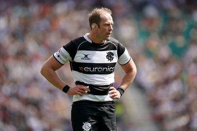 Alun Wyn Jones could switch sides at St Helen’s